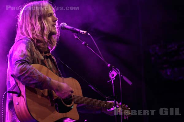 WOLVES AND MOONS - 2012-12-11 - PARIS - Gaite Lyrique - 